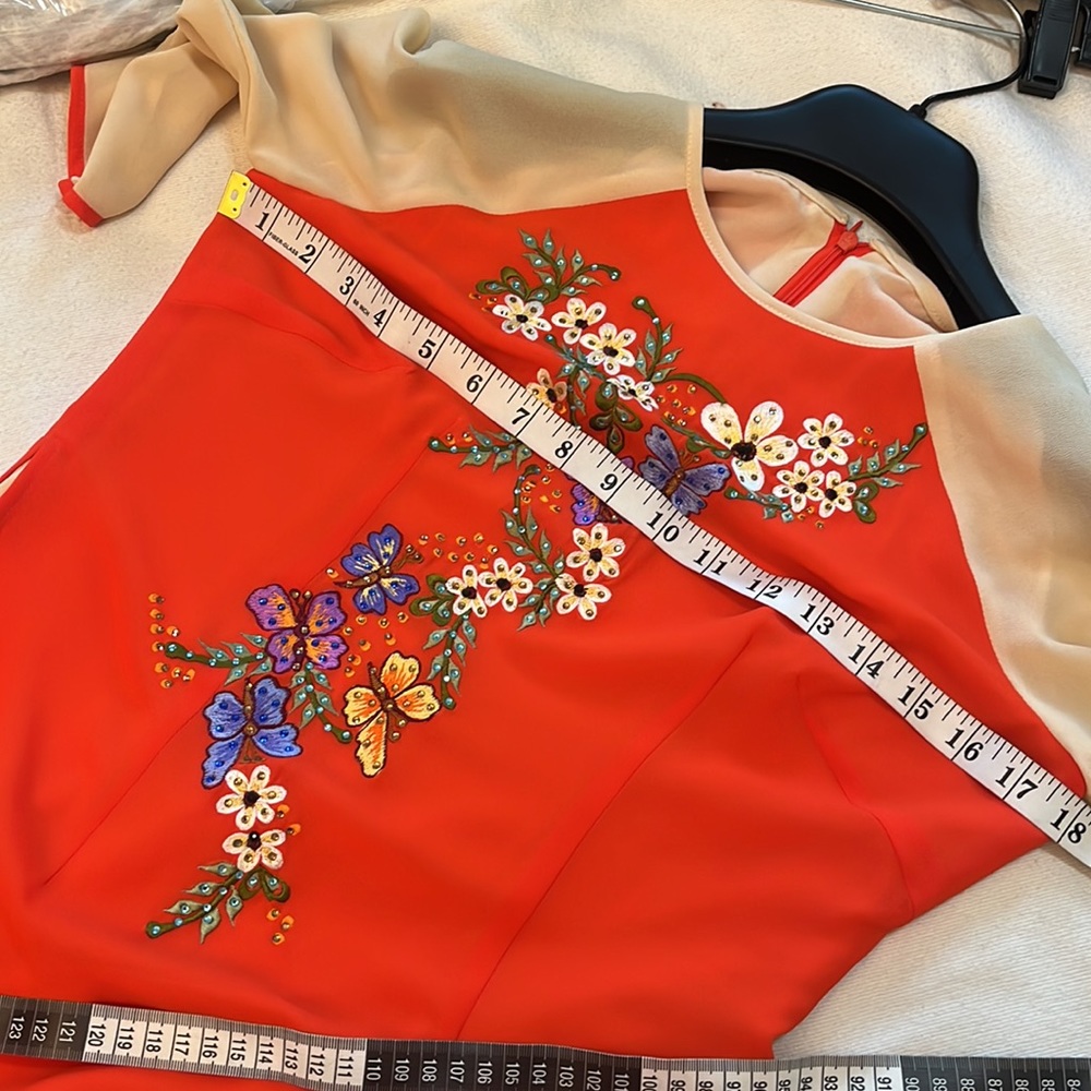 Dress - Picture 3 of 7